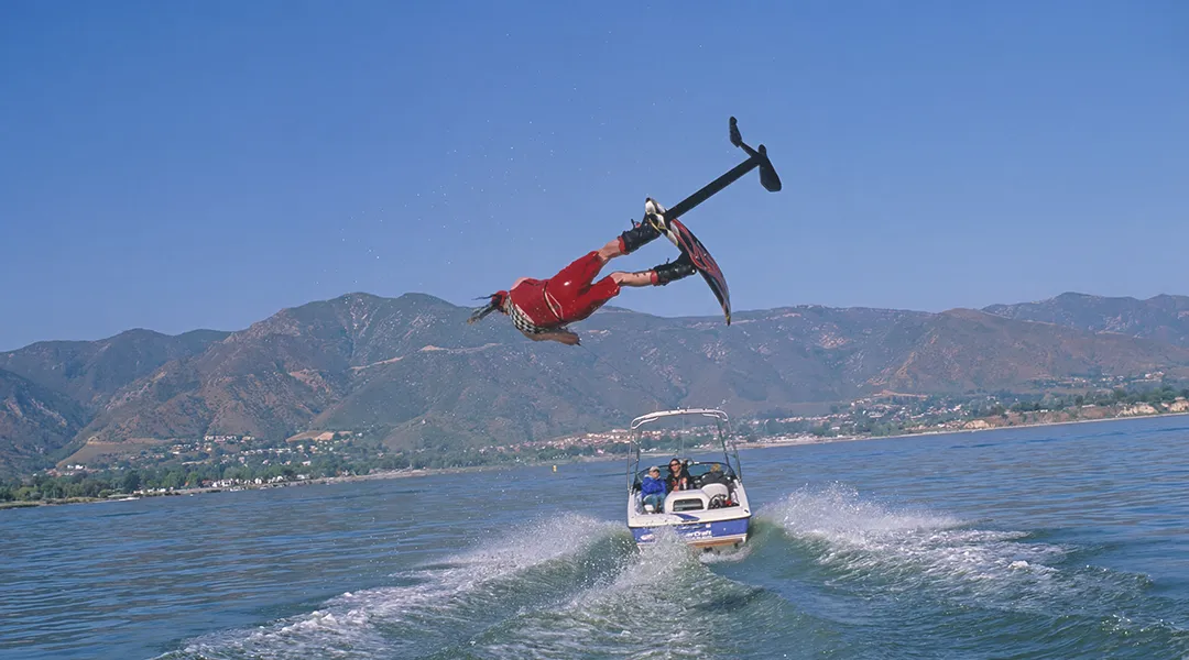 Vintage Standup Foiling Live Action Image