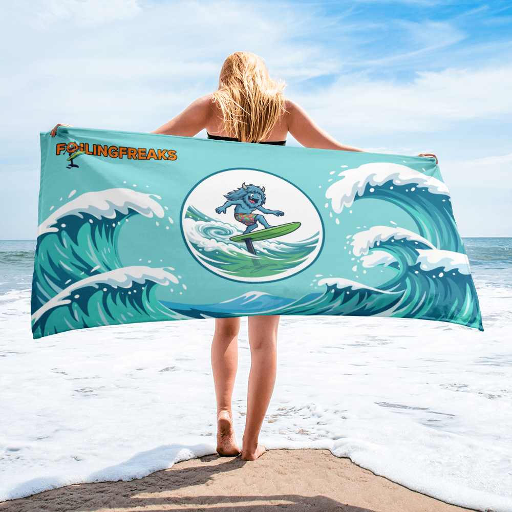 Riff River Foil Beach Towel - Image 3